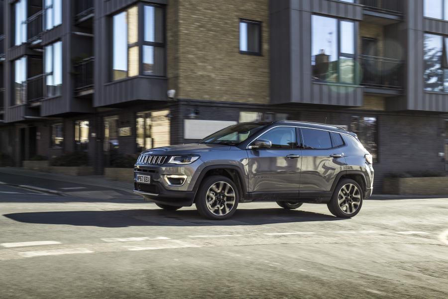  Jeep Compass Limited (MP) 2018 года  (UK) (фото 10 из 20)